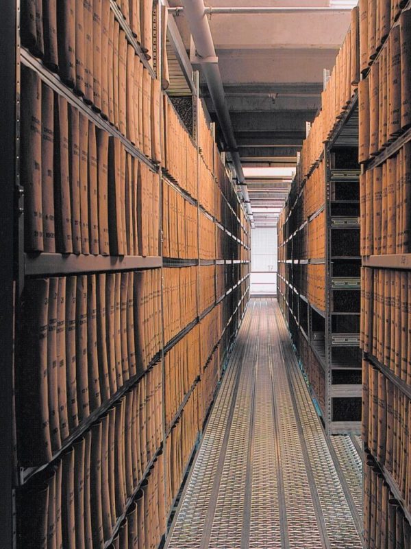 Rosss-Settori-di-applicazione-Biblioteche-e-Archivi-5-768x1144